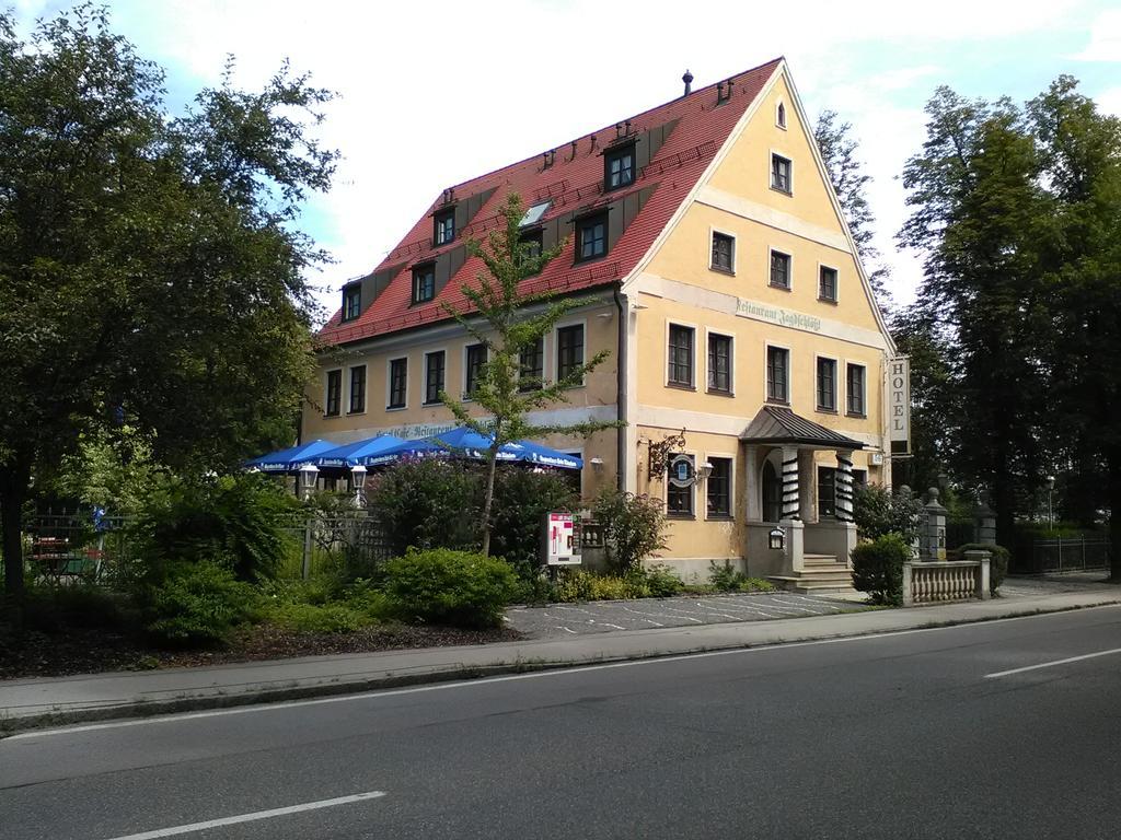 Hotel Jagdschlossl Eichenried Moosinning Buitenkant foto