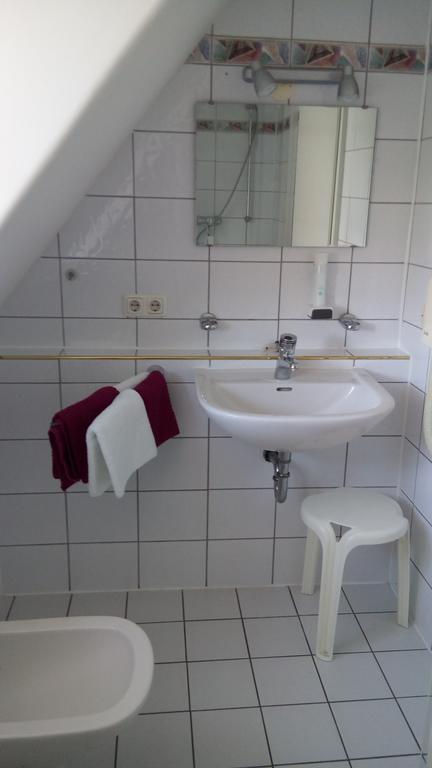 Hotel Jagdschlossl Eichenried Moosinning Buitenkant foto