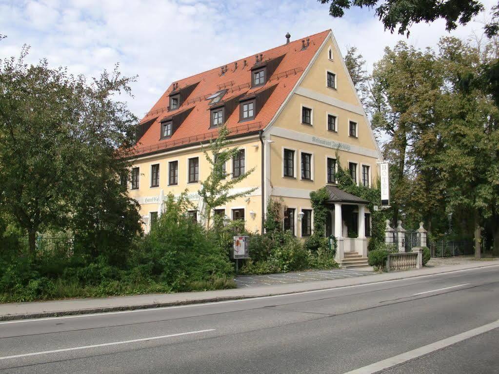 Hotel Jagdschlossl Eichenried Moosinning Buitenkant foto